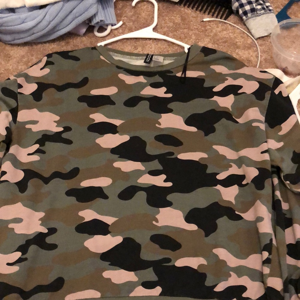 camp top sweater from h and m